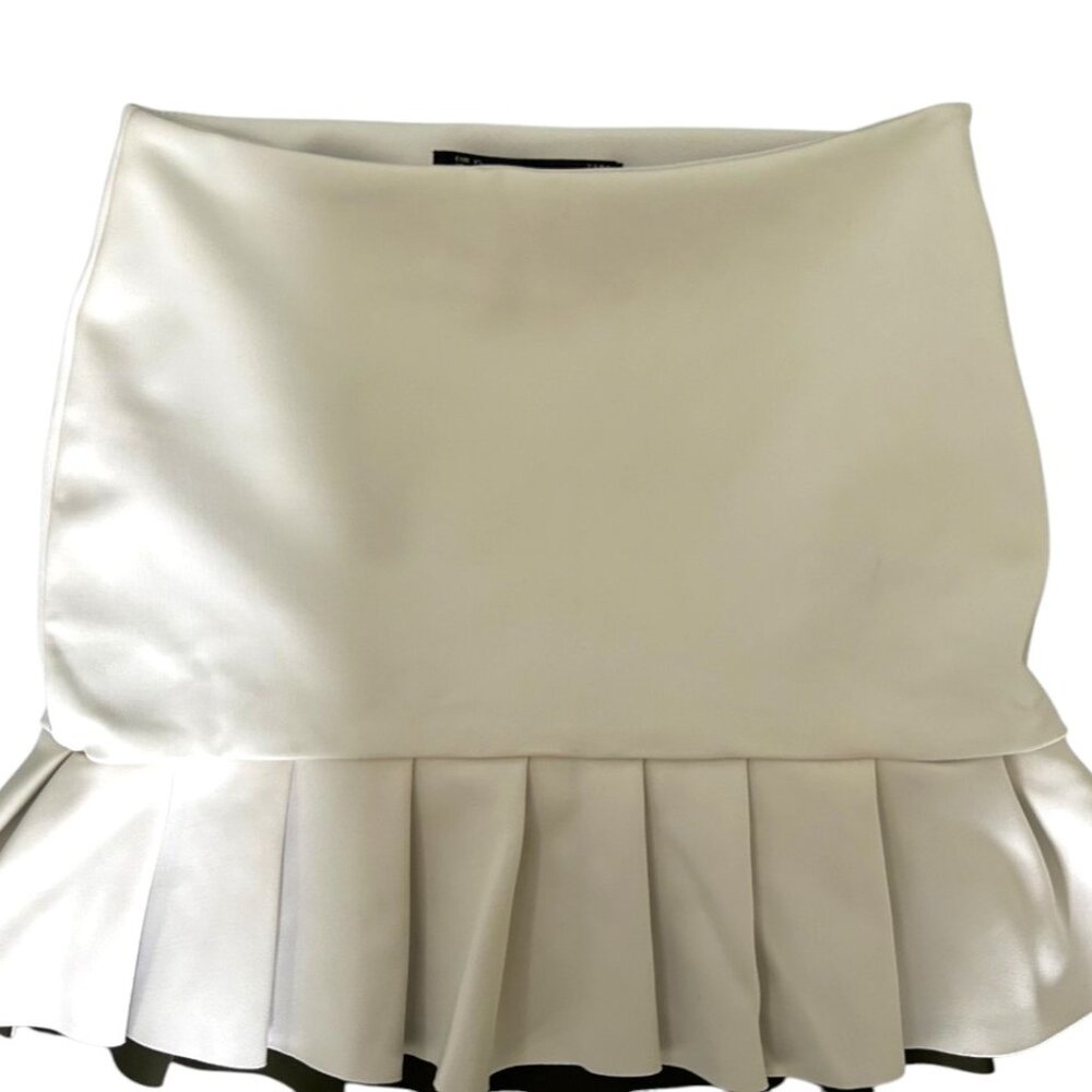 ZARA WOMEN'S MINI PLEATED BOTTOM SCUBA SKIRT XS